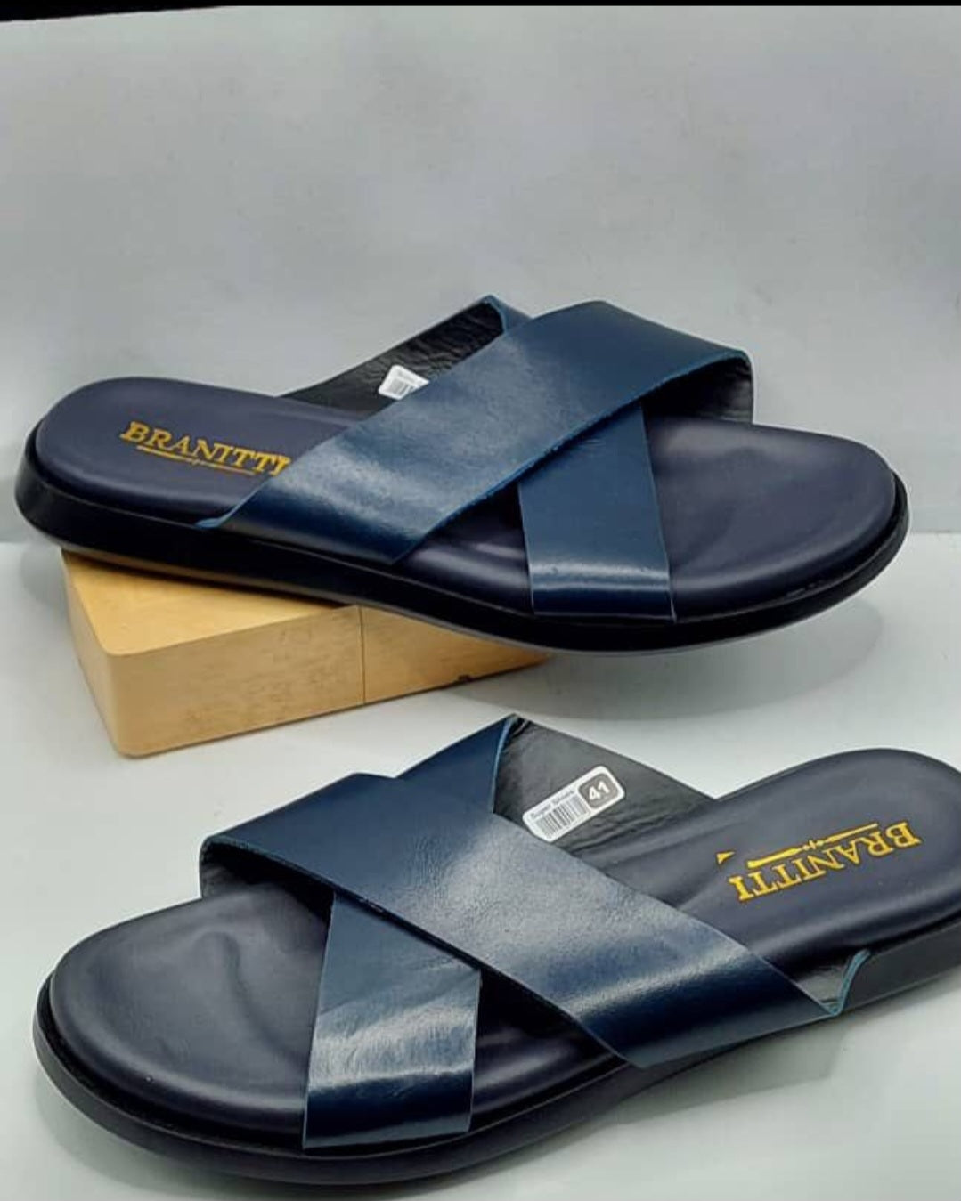 Sandales